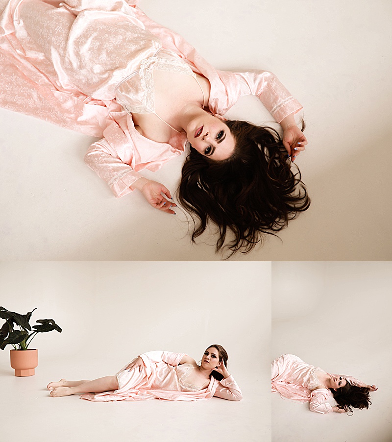 Gallery-of-woman-wearing-pastel-vintage-posing-on-the-floor